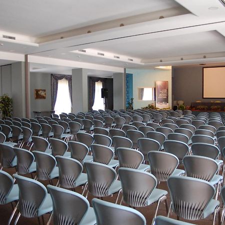 Ele Green Park Hotel Pamphili Рим Экстерьер фото